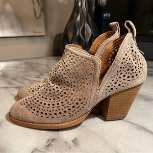 Jeffrey Campbell Rosalee Perforated Leather Suede Boho Ankle Boot 9